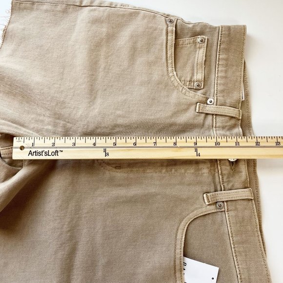 NEW Gap 4" Short High Rise Tan Brown Denim Raw Hem Jean Shorts - Size 28, 6 - Picture 8 of 9